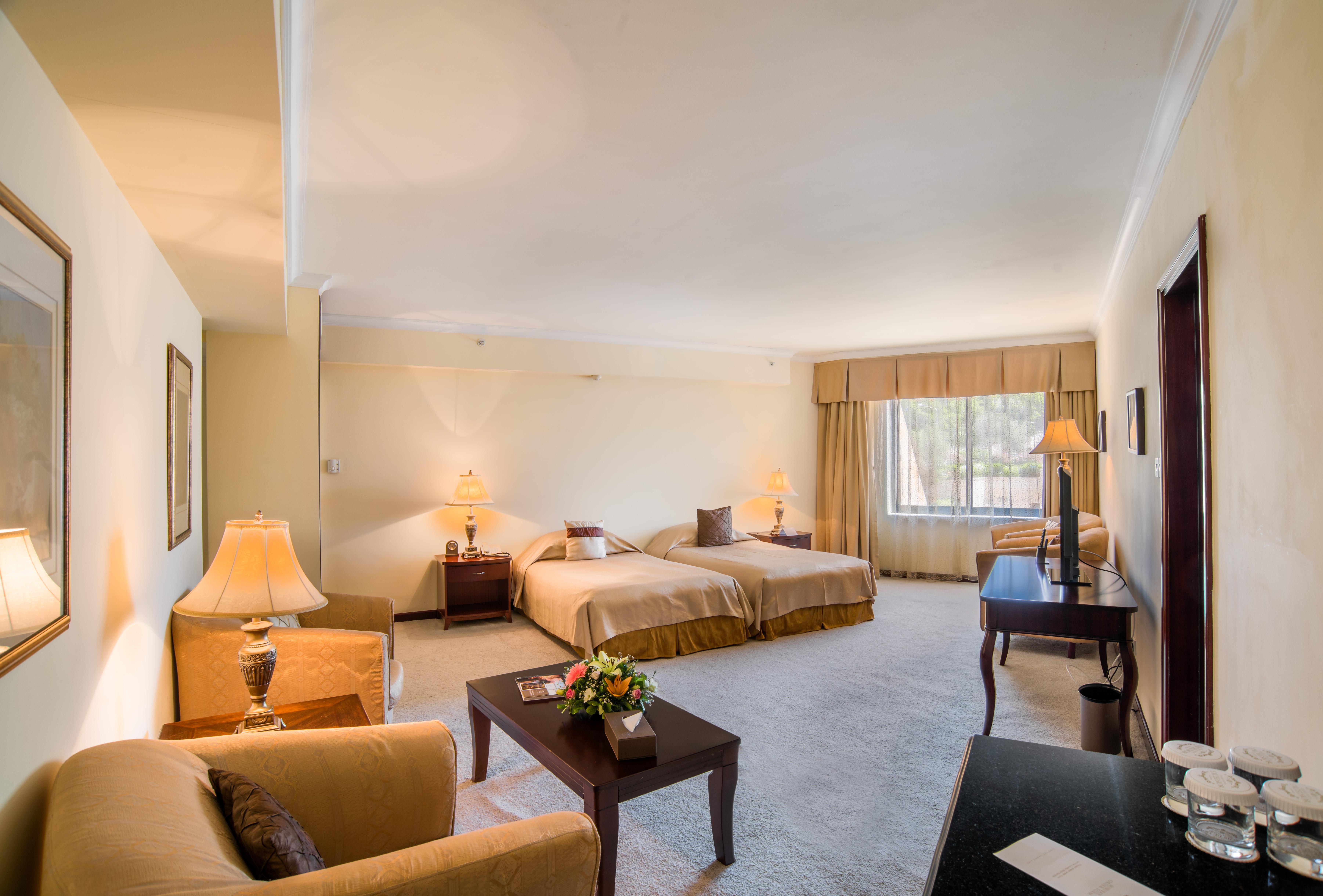 Grand Hotel Excelsior Floriana Exterior photo A room at the hotel