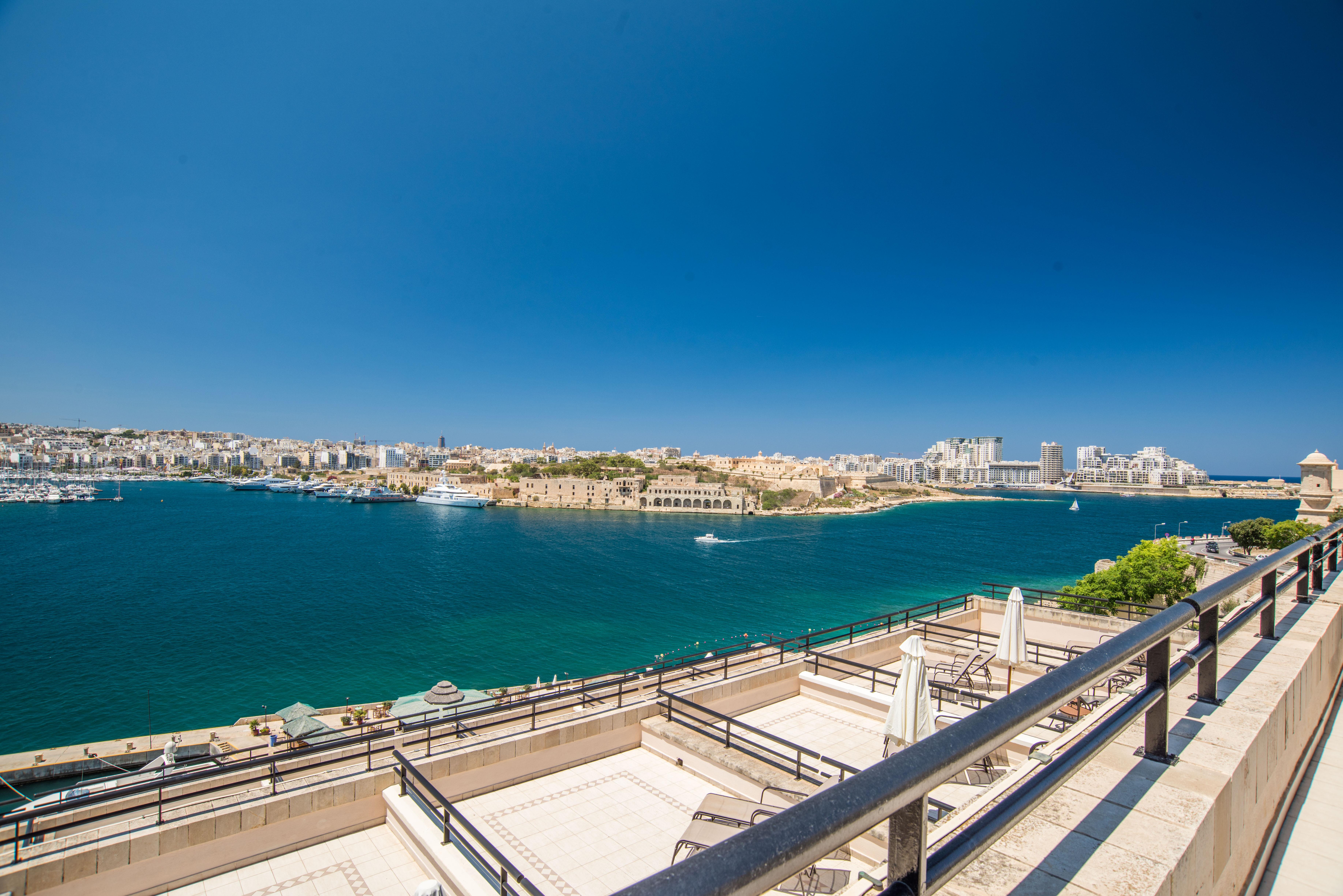 Grand Hotel Excelsior Floriana Exterior photo View of the Grand Harbour from the Valletta Waterfront